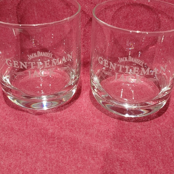 Gentlemen Jack Daniel's 4TH GEN Rocks Glasses - Picture 3 of 14